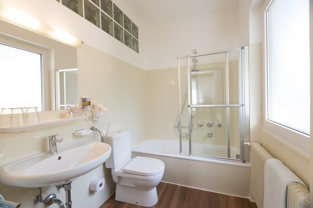 Haus Friedrichsburg - Bergbahnen Von Mai Bis November Inklusive Hotel บาดฮอฟกัสไตน์ ภายนอก รูปภาพ